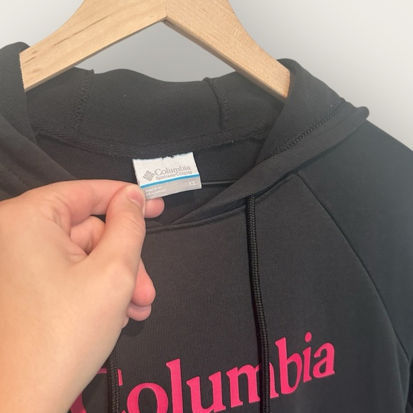 Columbia Women's XS Black Hoodie Pullover Sweatshirt - Picture 3 of 4